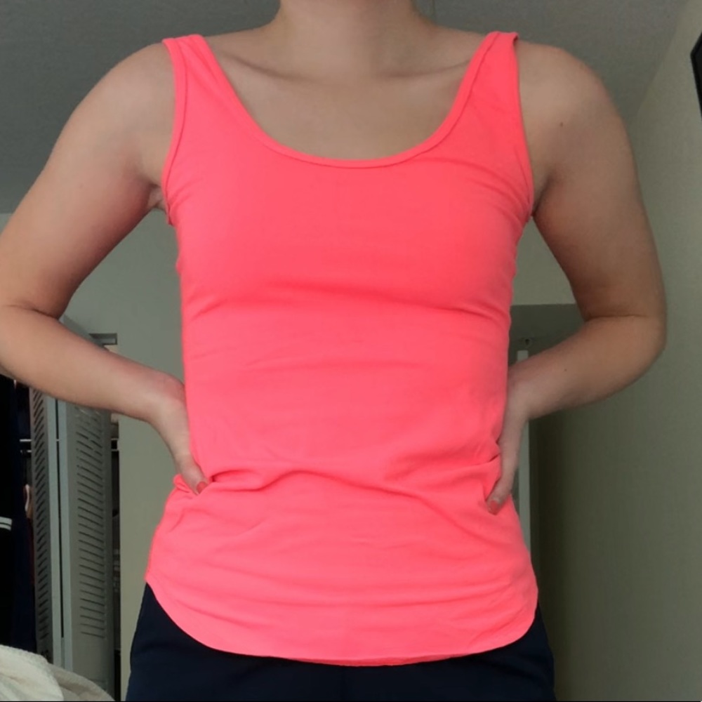 Lululemon workout tank top